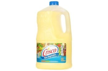 Crisco Pure Vegetable Oil Review: A Kitchen Essential